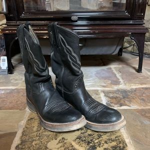 Ladies Crepe Sole Western Boots